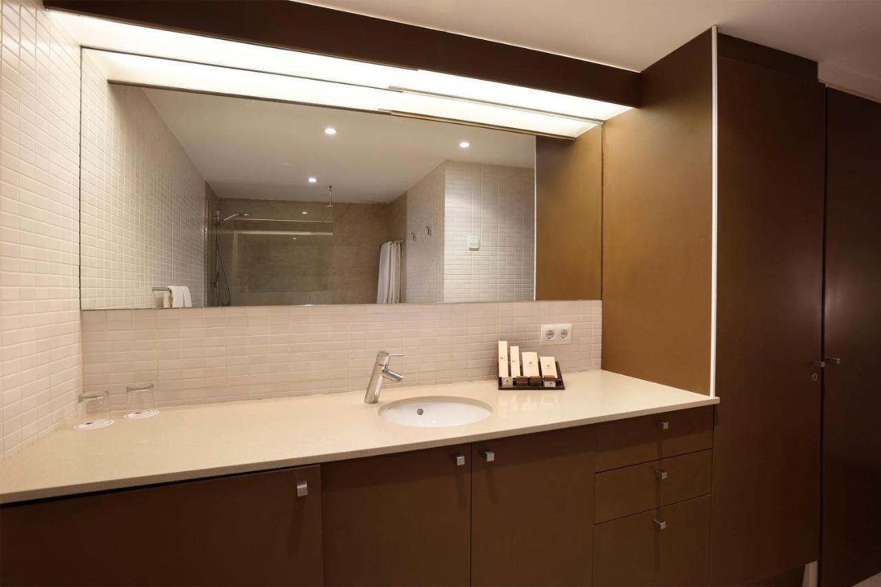 Guitart Grand Passage Hotel Barcelona Ngoại thất bức ảnh